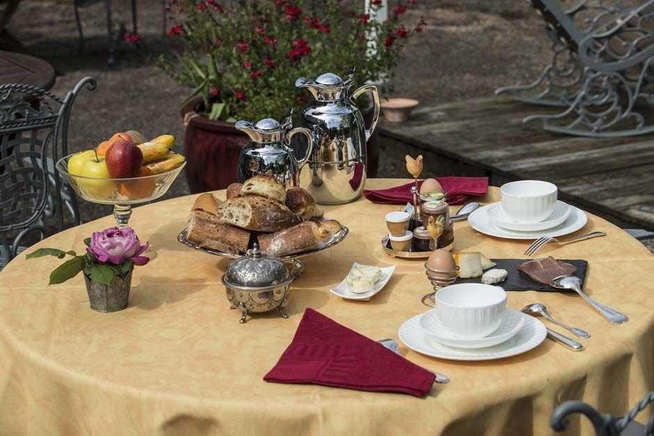 Château de l'Abbaye - Les Collectionneurs Moreilles Restaurante foto