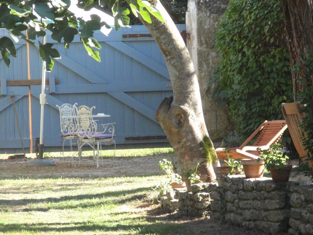 Château de l'Abbaye - Les Collectionneurs Moreilles Quarto foto